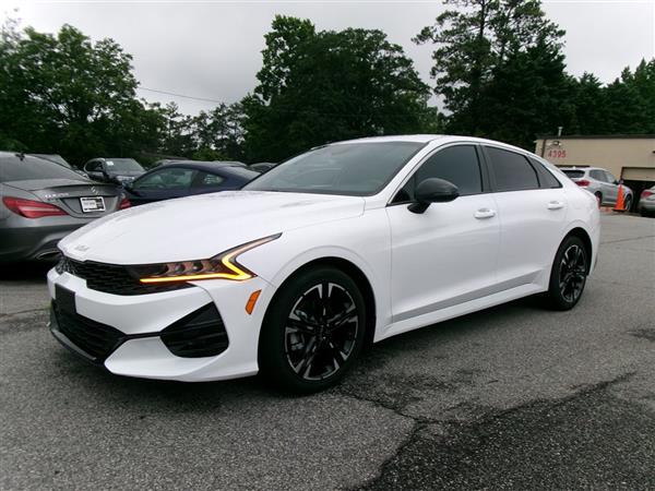 2022 Kia K5 GT-Line