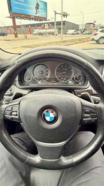 2016 BMW 5 Series 528i - Photo 13