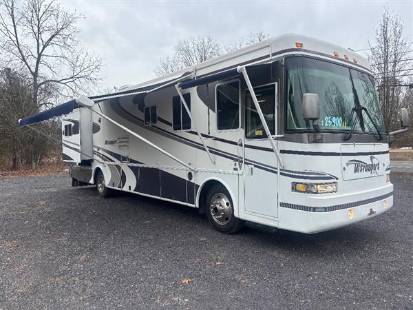 2001 Damon UltraSport 3679
