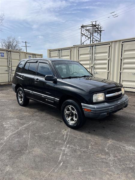 2000 Chevrolet Tracker 4-Door 4WD
