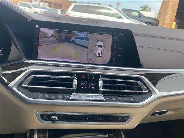 2019 BMW X7 40i - Photo 16