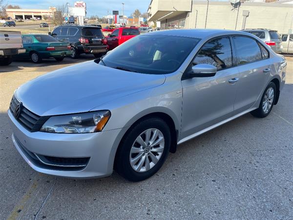 2014 Volkswagen Passat 1.8T Wolfsburg AT