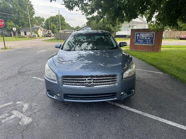2010 Nissan Maxima