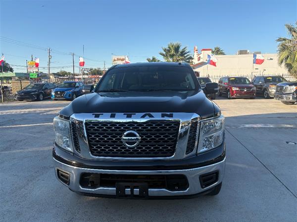 2017 Nissan Titan S Crew Cab 2WD