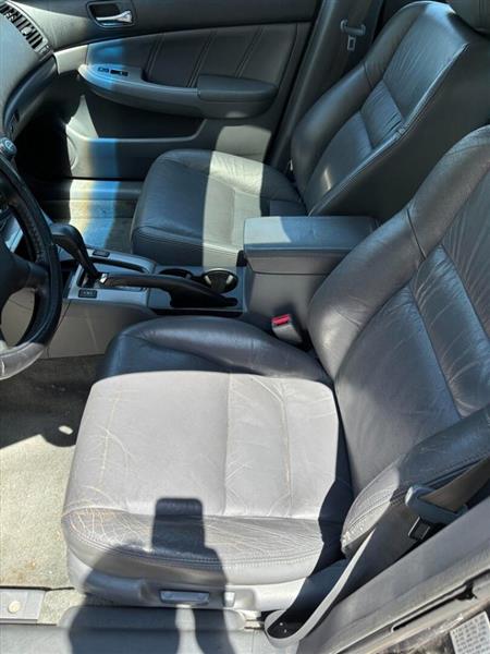 2007 Honda Accord 3.0 EX ULEV 5AT w/Leather's photo